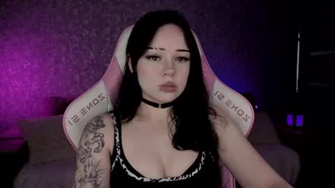 Snapshot of marceline_red chatting on 07-10-26, 11:57 Lady Marceline online show from 07-10-26, 11:57