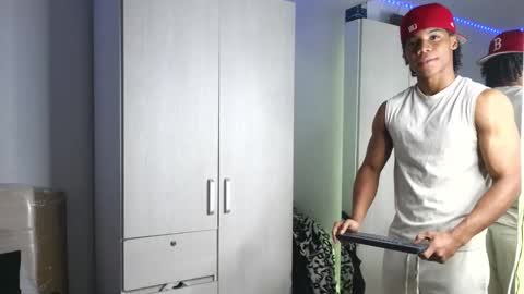 MARCELO online show from 10-23-25, 02:27