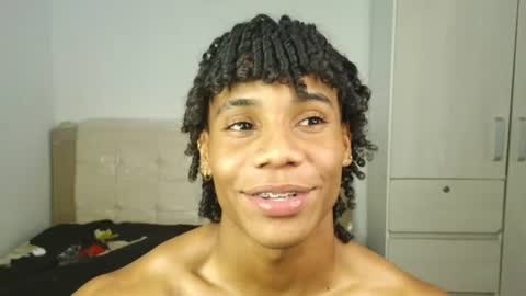 Snapshot of marcelo_dosantos77 chatting on 07-05-26, 04:19 MARCELO online show from 07-05-26, 04:19