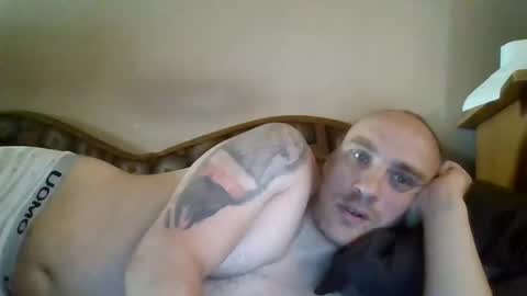 Snapshot of marcin3834 chatting on 05-27-26, 04:20 Martin Banas online show from 05-27-26, 04:20
