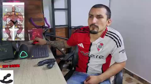 Marck  Independent model  online show from 06-30-26, 12:33