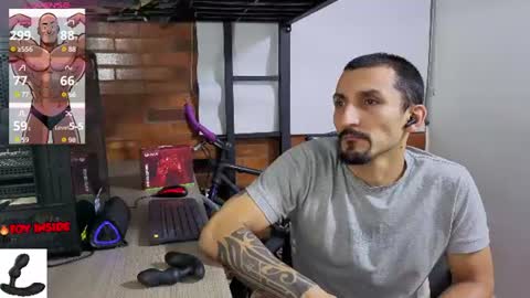 Marck  Independent model  online show from 07-05-26, 04:19