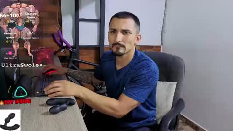 Marck  Independent model  online show from 07-10-26, 11:51