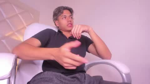 Snapshot of marco_deluxe chatting on 04-23-26, 11:42 marco_deluxe online show from 04-23-26, 11:42