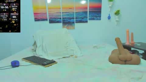 Snapshot of marcojohnsoon chatting on 05-29-26, 02:09 Marco Luis online show from 05-29-26, 02:09