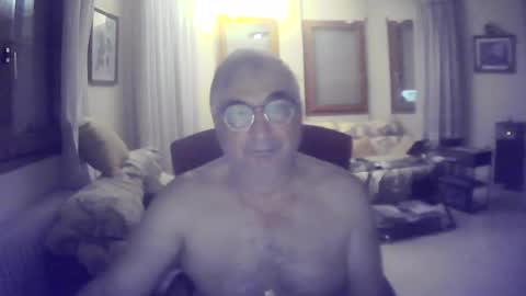 Snapshot of marcos260526 chatting on 07-23-26, 01:58 marcos260526 online show from 07-23-26, 01:58
