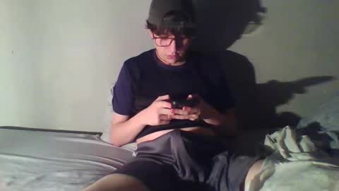 Snapshot of marcoslabel chatting on 12-17-25, 05:24 Marcos Label online show from 12-17-25, 05:24