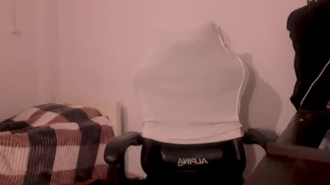 Snapshot of marcoslabel chatting on 05-25-26, 05:57 Marcos Label online show from 05-25-26, 05:57