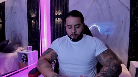 Marcus online show from 10-14-25, 01:17