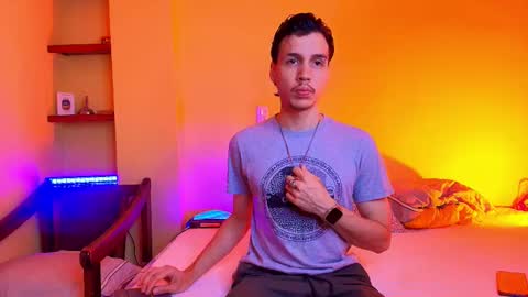 Marcus Hanks online show from 09-19-25, 04:14