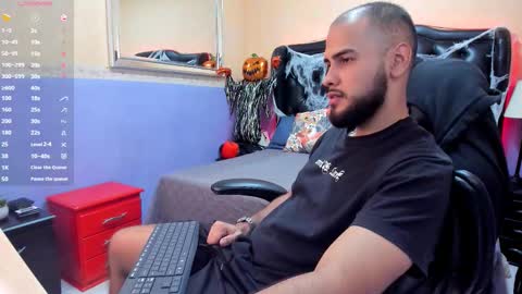 marcus_soler online show from 10-24-25, 04:03