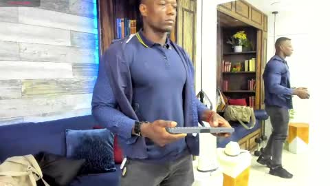 Snapshot of marcusblack_ chatting on 04-21-26, 11:27 Marcusssss online show from 04-21-26, 11:27