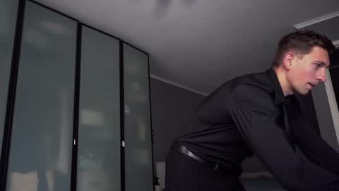 Marcus Diamond  online show from 10-07-25, 01:41