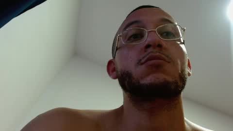   online show from 04-11-26, 08:46