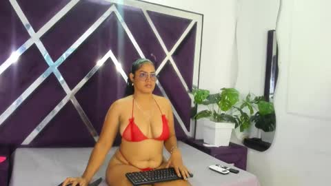 Snapshot of marcyasm chatting on 02-08-26, 08:45 Marcy Gomez online show from 02-08-26, 08:45
