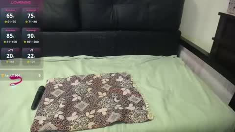 Snapshot of margaret_gem chatting on 05-27-26, 06:54 margaret gem online show from 05-27-26, 06:54