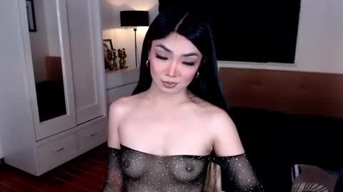 Marga Williams online show from 11-30-25, 09:57