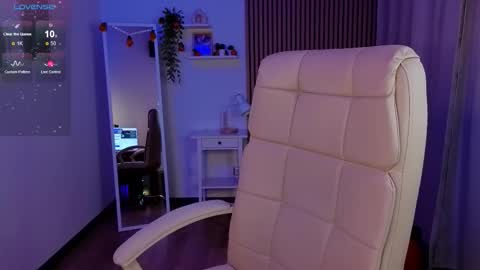 Margo online show from 11-06-25, 02:45