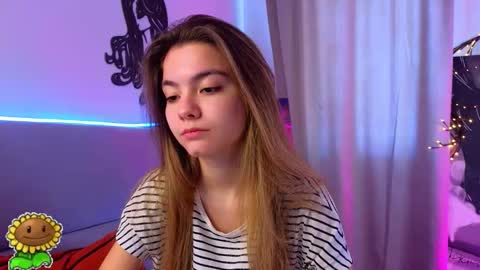 Snapshot of margiedavidson chatting on 03-02-26, 08:32 Call me Margie33 online show from 03-02-26, 08:32