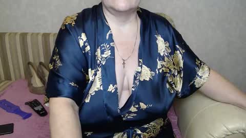 MargieCheerful kind and affectionate online show from 11-18-25, 05:12