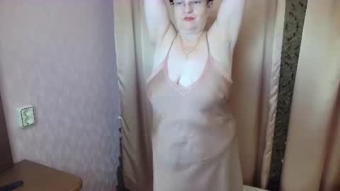 Snapshot of margieevans chatting on 06-21-26, 07:27 MargieCheerful kind and affectionate online show from 06-21-26, 07:27