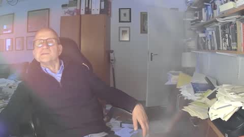 marginalie online show from 02-02-25, 03:39