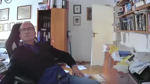 marginalie online show from 02-08-25, 09:13