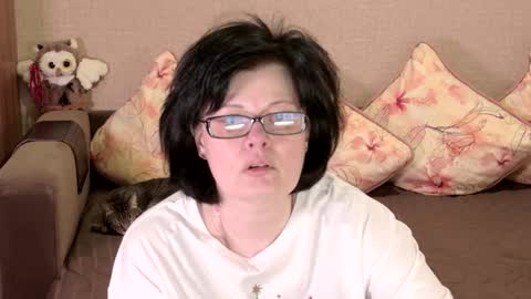 Margo online show from 12-31-24, 12:25