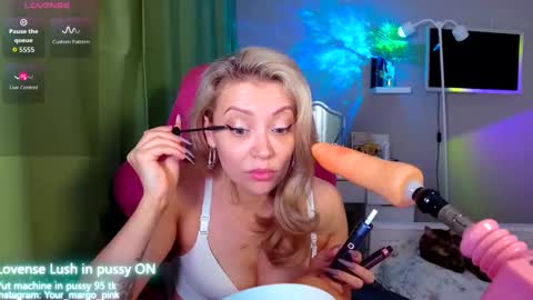 Snapshot of margohotty chatting on 10-06-25, 04:10 Margo for you online show from 10-06-25, 04:10