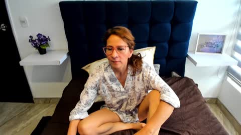 Margot online show from 01-08-25, 02:56