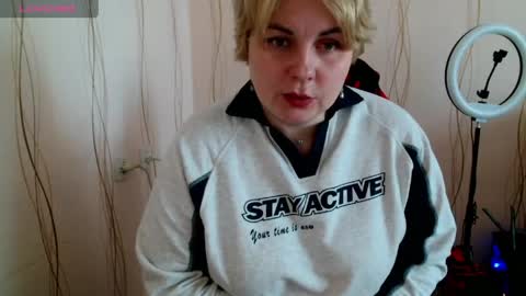 Mari online show from 04-01-26, 06:25