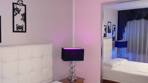 Snapshot of mari_cruz chatting on 07-17-26, 12:45 Mari Cruz online show from 07-17-26, 12:45