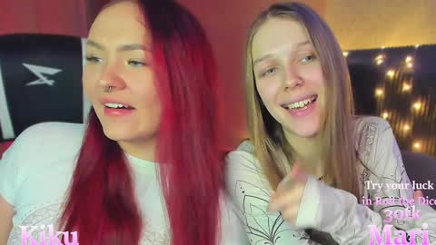 Snapshot of mari_kiku chatting on 12-10-24, 05:33 Kiku and Marii - online show from 12-10-24, 05:33