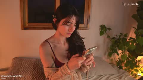 Snapshot of maria_alfonsina_ chatting on 05-27-26, 11:35 Alfonsina online show from 05-27-26, 11:35