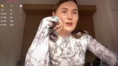 Snapshot of maria_bowie chatting on 07-13-26, 06:49 Maria online show from 07-13-26, 06:49