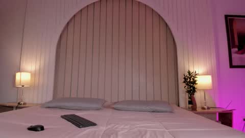 Maria  online show from 02-25-26, 11:42