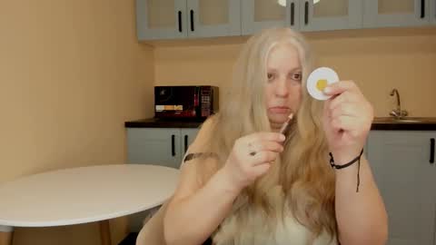 Maria online show from 03-05-26, 08:54