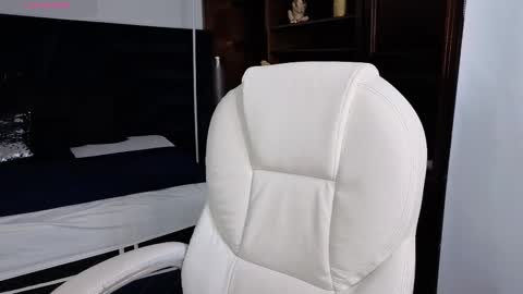 Maria online show from 11-14-25, 07:12