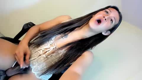 Snapshot of mariahah69 chatting on 03-19-26, 03:16 mariahah69 online show from 03-19-26, 03:16