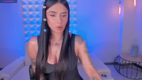 Snapshot of mariaherrera_ chatting on 07-16-26, 10:05 MARIA HERRERA online show from 07-16-26, 10:05