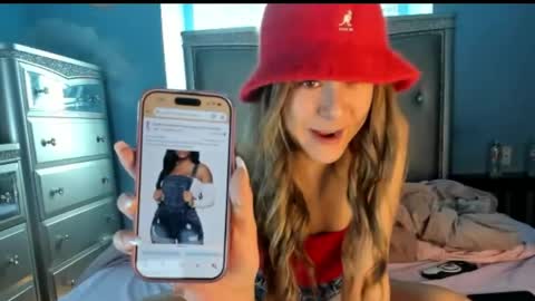 Pinkkitty online show from 04-01-26, 08:50