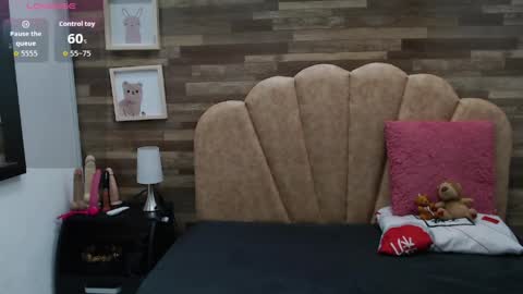 Snapshot of mariahsugarrr chatting on 05-06-26, 01:57 mariahsugarrr online show from 05-06-26, 01:57