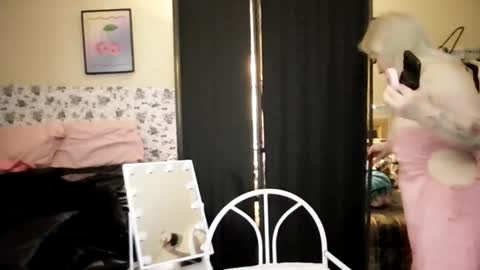 Mariah online show from 02-18-26, 01:29