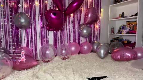 Lily online show from 03-21-26, 10:57