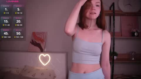 Snapshot of mariamcreedon chatting on 07-11-26, 03:48 My name is Molly this is my first day online show from 07-11-26, 03:48