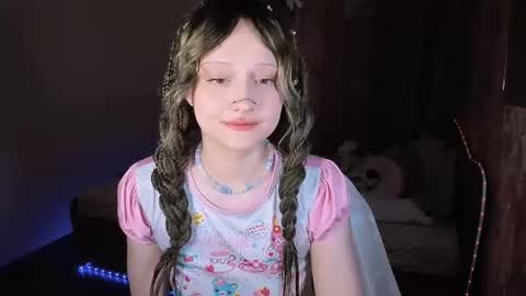 Snapshot of mariamilkis chatting on 07-24-26, 03:26 Maria online show from 07-24-26, 03:26