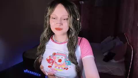Snapshot of mariamilkis chatting on 07-26-26, 04:53 Maria online show from 07-26-26, 04:53