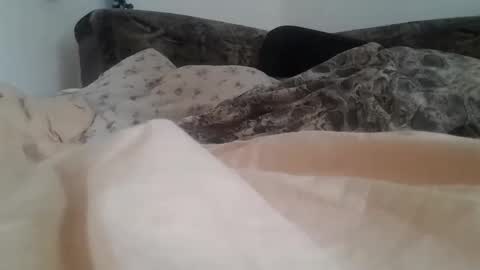 Snapshot of marian20242025 chatting on 09-12-25, 08:14 marian20242025 online show from 09-12-25, 08:14