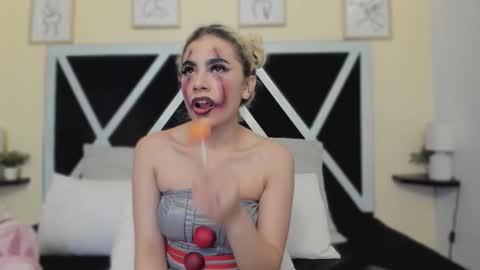 Snapshot of marian_pinzon chatting on 11-01-25, 02:35 Marian online show from 11-01-25, 02:35