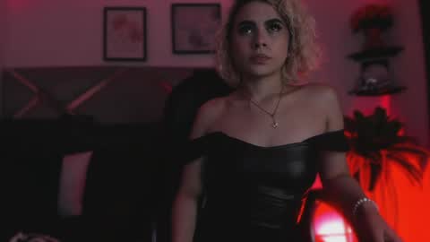 Marian online show from 04-11-26, 07:07